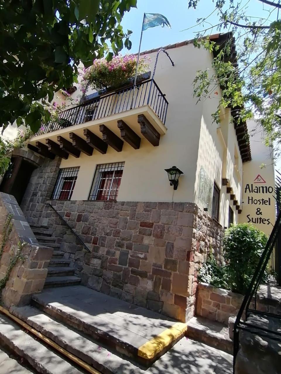 Alamo Hostel&Suites Mendoza Exterior foto