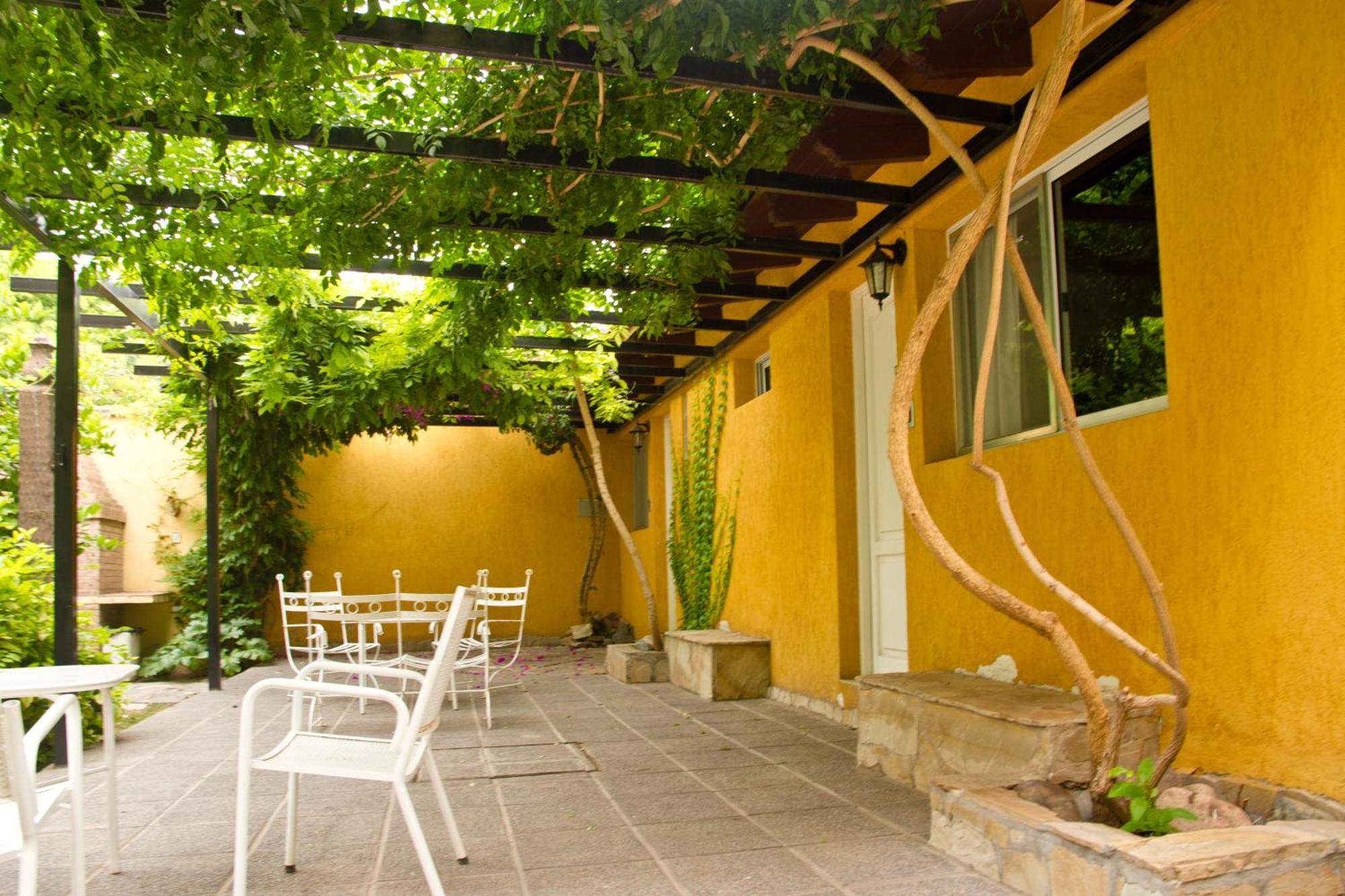 Alamo Hostel&Suites Mendoza Exterior foto